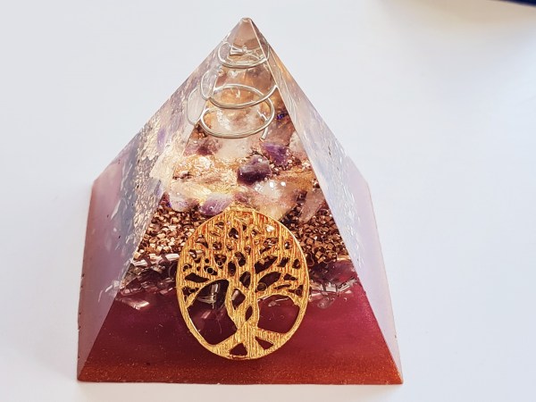 Orgonite pyramide arbre de vie dorée, rose